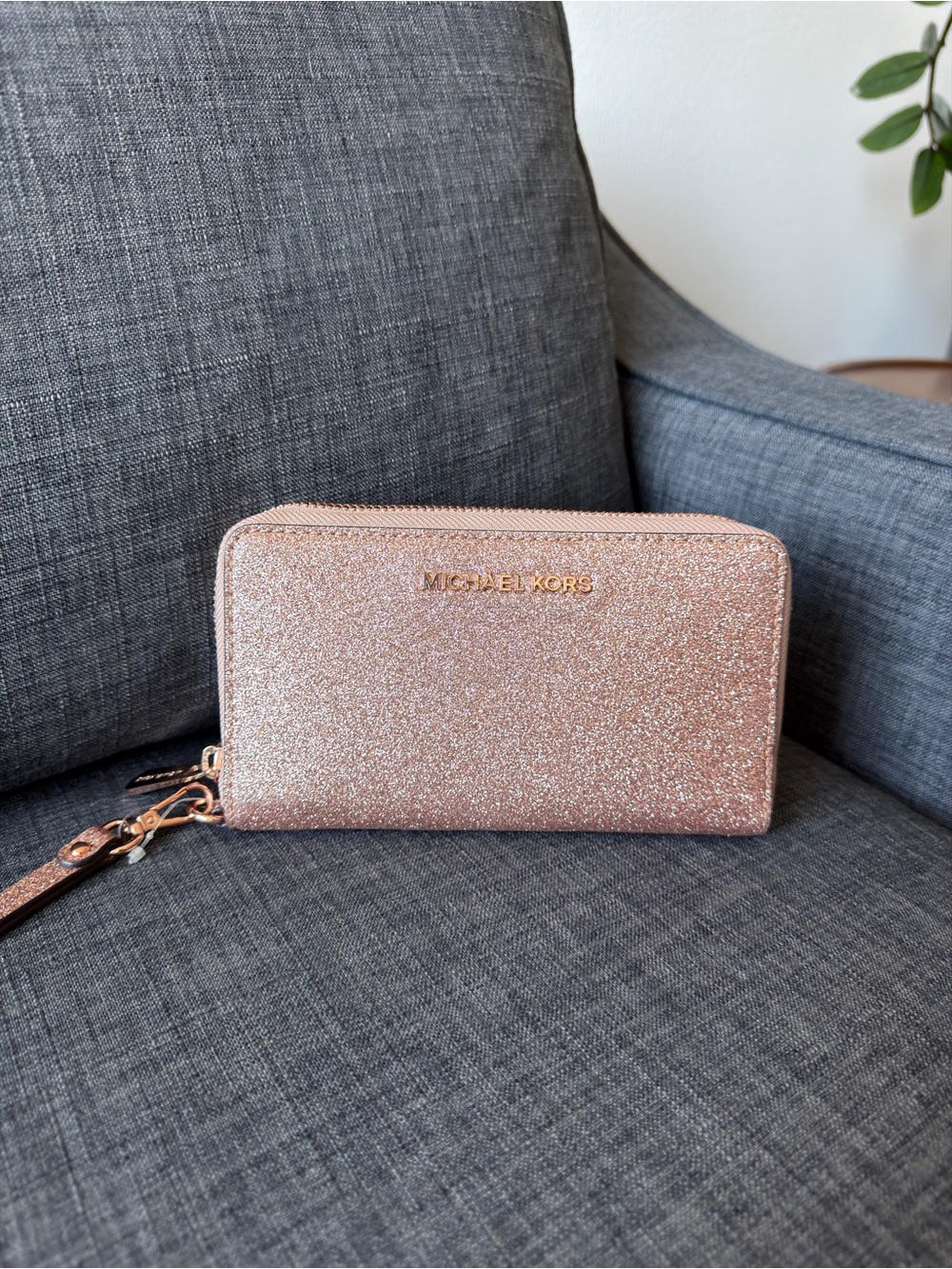 Michael Kors Rose Gold Glitter Zip Wallet